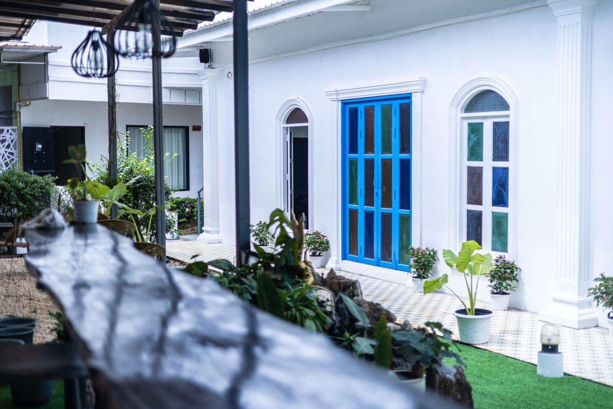 Blue Carina Hotel Phuket Екстериор снимка