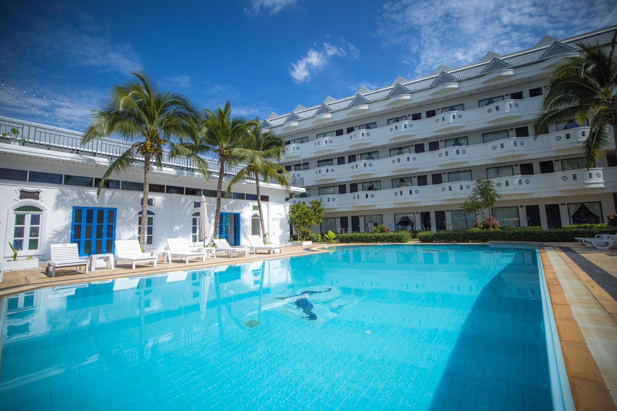 Blue Carina Hotel Phuket Екстериор снимка