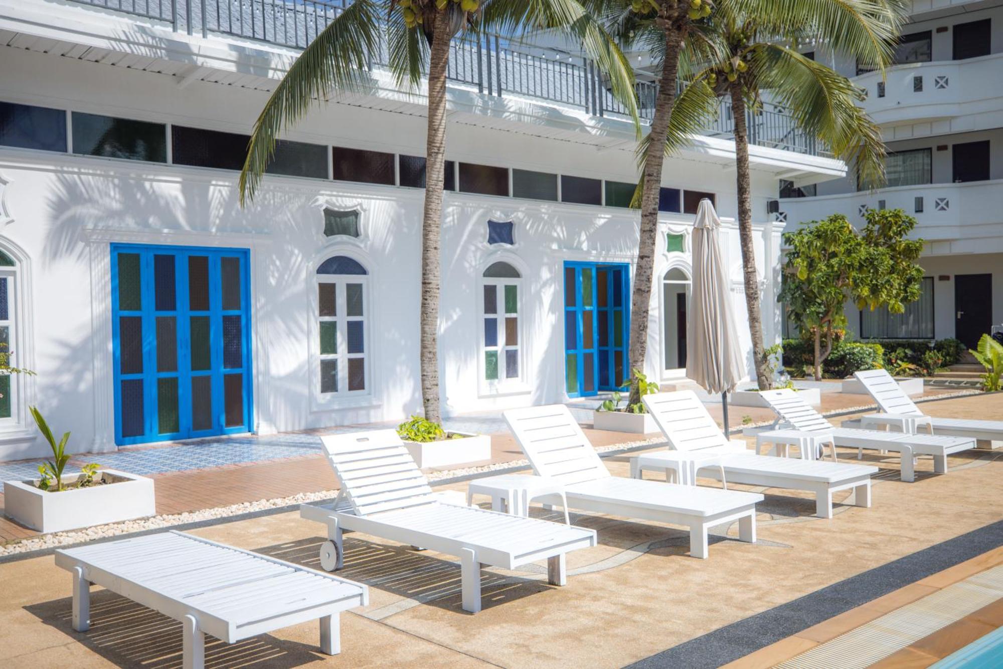 Blue Carina Hotel Phuket Екстериор снимка