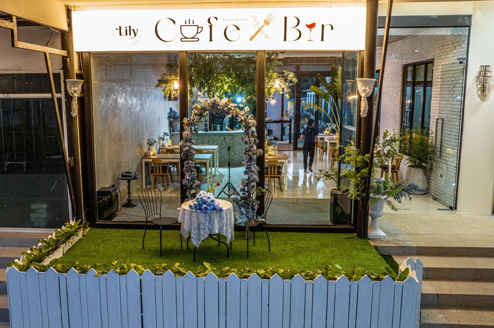 Blue Carina Hotel Phuket Екстериор снимка